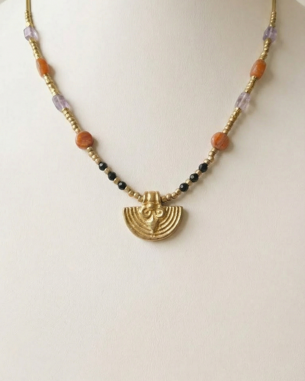 Desert Gate Choker