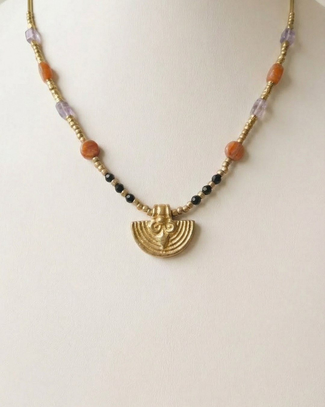 Desert Gate Choker