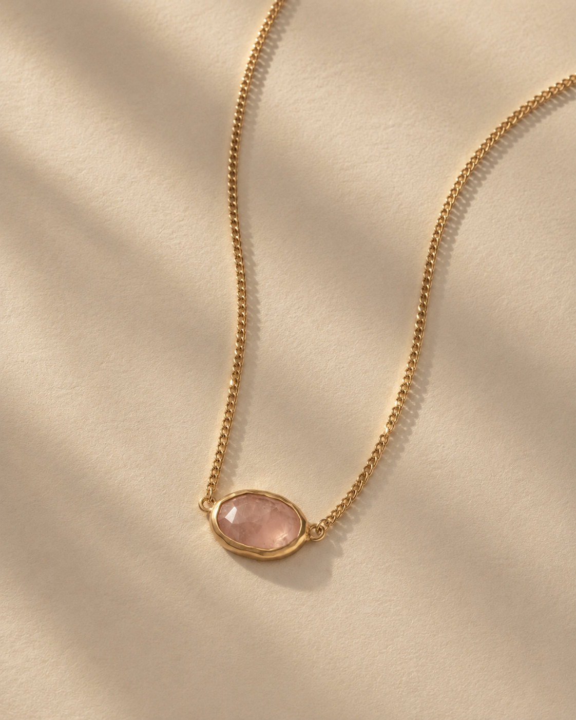 Soft Dawn ✦ Pink Quartz Choker