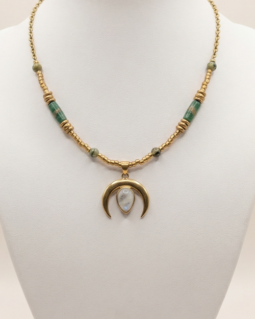 Crescent Veil Choker